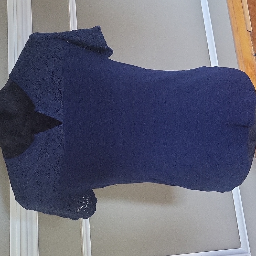 CHAPS Navy Lace Sleeve Women's Top Size Medium